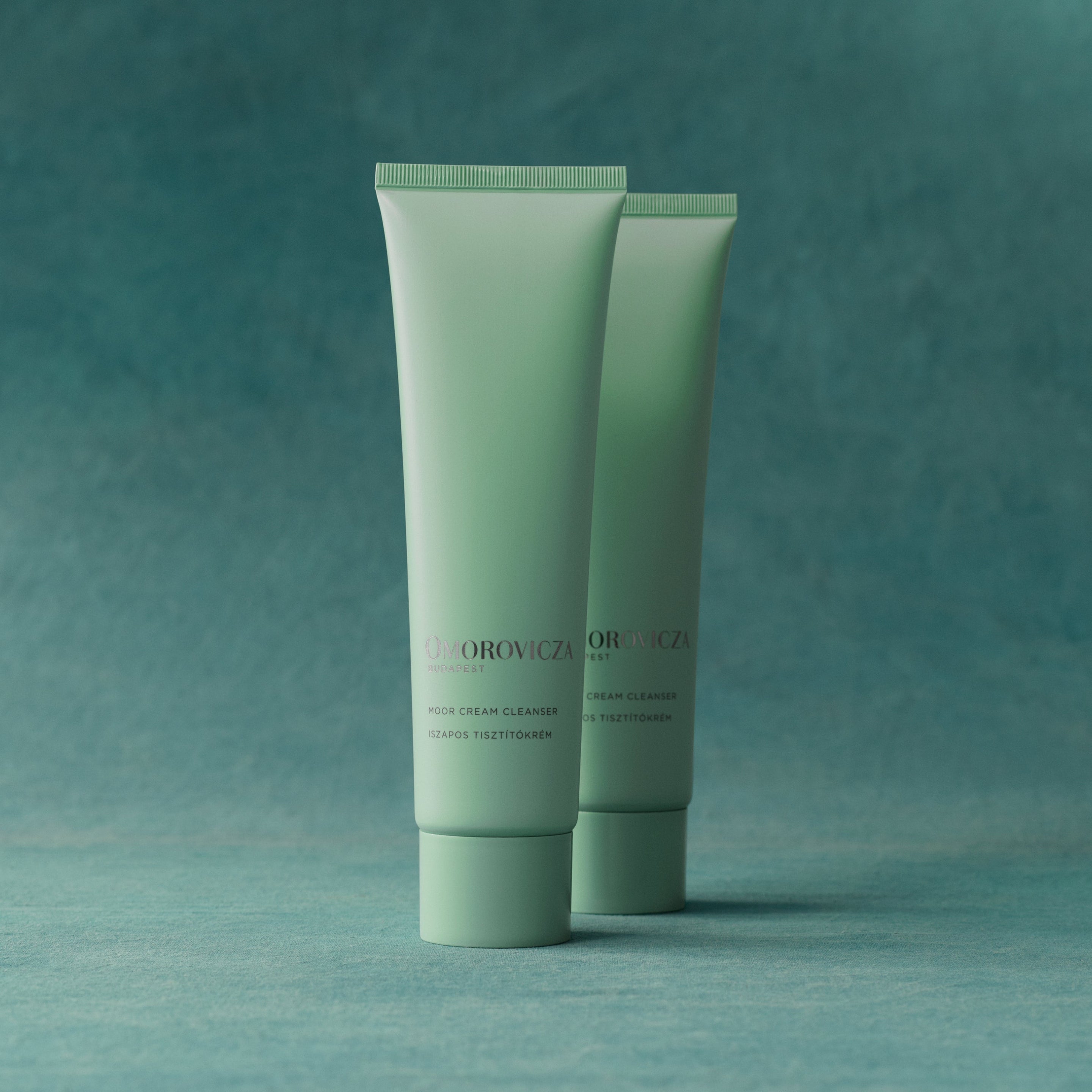 Everything You Need to Know About the Omorovicza Moor Cream Cleanser